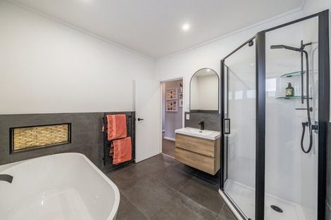 Photo of property in 101 Miro Street, Trentham, Upper Hutt, 5018