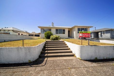 Photo of property in 130 Miranda Street, Stratford, 4332