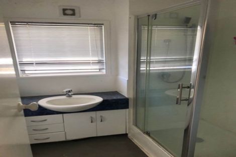 Photo of property in 24 Lingfield Street, Glenfield, Auckland, 0629