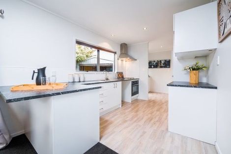 Photo of property in 30 Holland Street, Pukekohe, 2120