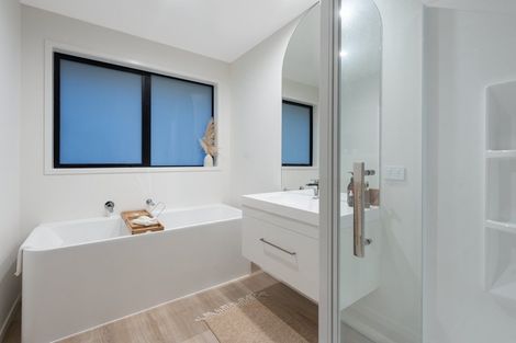 Photo of property in 4 Petariki Way, Pyes Pa, Tauranga, 3112