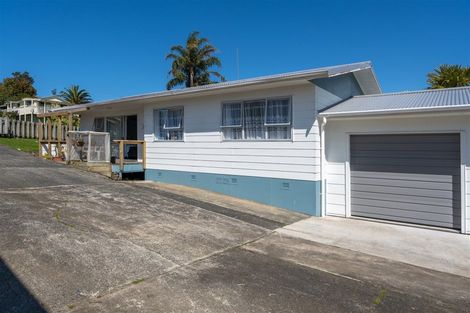 Photo of property in 8 Yorke Road, Haruru, 0204