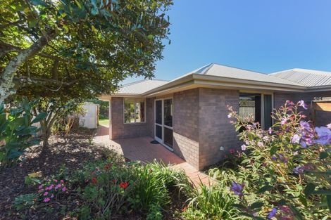 Photo of property in 8 Otia Drive, Richmond, 7020