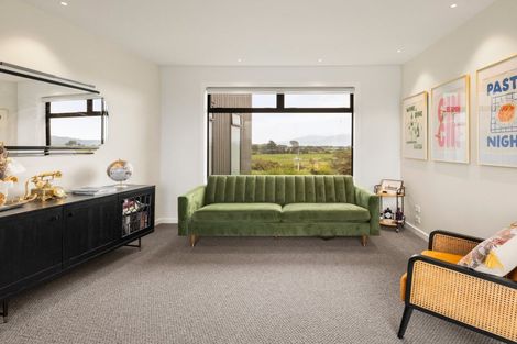 Photo of property in 2/48 Livingstone Road, Ngahinapouri, Hamilton, 3290