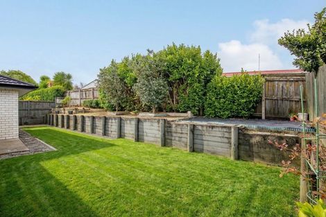 Photo of property in 41 Hamon Place, Pukehangi, Rotorua, 3015