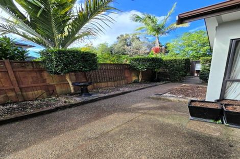 Photo of property in 21 Dressage Lane, Greenhithe, Auckland, 0632
