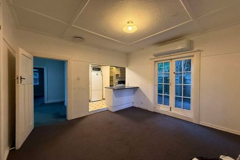Photo of property in 76 Aro Street, Aro Valley, Wellington, 6021