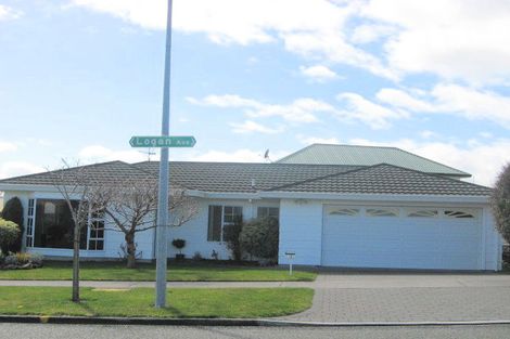 Photo of property in 12 Logan Avenue, Wharewaka, Taupo, 3330