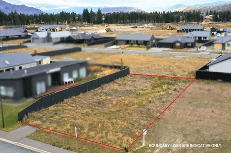 Photo of property in 12 Canal Place, Twizel, 7901