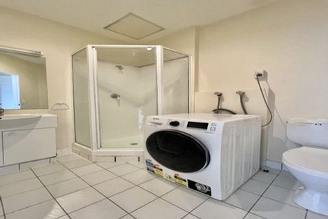 Photo of property in Terrace Tower Apartments, 8a/126 The Terrace, Wellington Central, Wellington, 6011