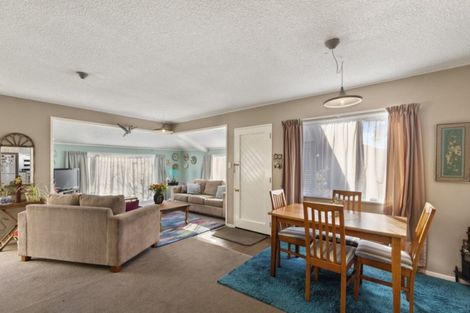 Photo of property in 17-u12 Randwick Crescent, Moera, Lower Hutt, 5010