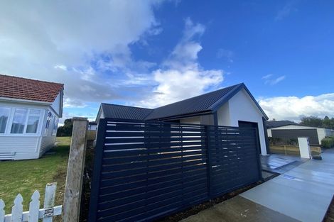 Photo of property in 11 Clinton Street, Fitzroy, New Plymouth, 4312