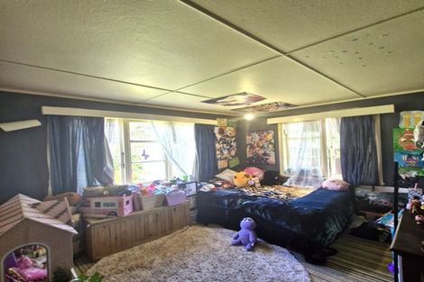 Photo of property in 15 Harker Street, Waipawa, 4210