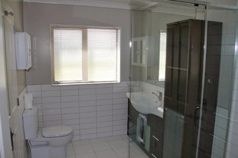 Photo of property in 1 Jade Lane, Paraparaumu, 5032