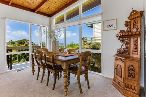 Photo of property in 14 Tensing Place, Khandallah, Wellington, 6035