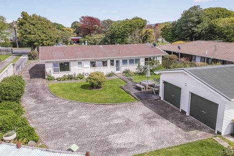 Photo of property in 15 Koromiko Road, Waikanae, 5036