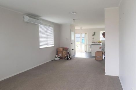Photo of property in 2 Marie Crescent, Te Atatu South, Auckland, 0610