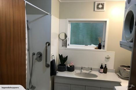 Photo of property in 4f2 Baroda Street, Khandallah, Wellington, 6035