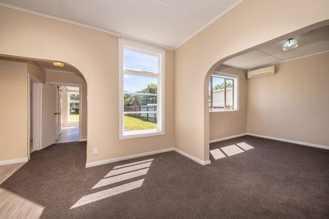 Photo of property in 82- 84 Queen Street, Westport, 7825