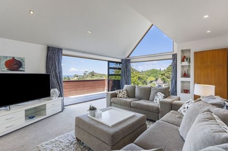 Photo of property in 16 Bellbird Rise, Murrays Bay, Auckland, 0630