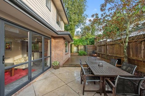 Photo of property in 84d Hillcrest Road, Hillcrest, Hamilton, 3216