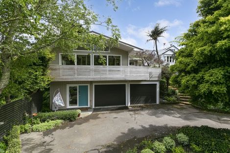 Photo of property in 12 Clutha Avenue, Khandallah, Wellington, 6035