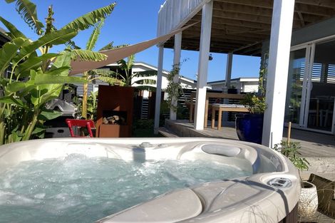 Photo of property in 8 Ahi Kaa Lane, Snells Beach, 0920