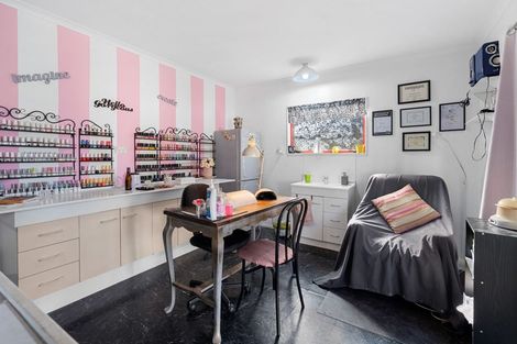 Photo of property in 32 Kummer Crescent, Masterton, 5810