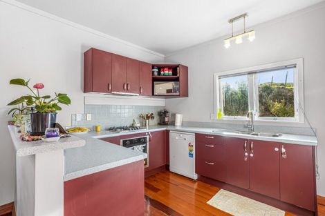 Photo of property in 118 Annett Road, Kumeu, 0891