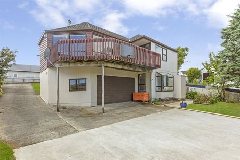 Photo of property in 5 The Haven, Whitby, Porirua, 5024
