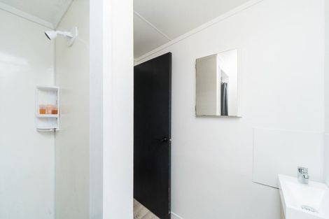 Photo of property in 9 Hinau Place, Cloverlea, Palmerston North, 4412