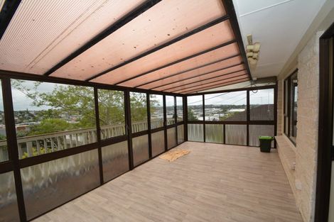 Photo of property in 1/20 Anne Road, Hillcrest, Auckland, 0627