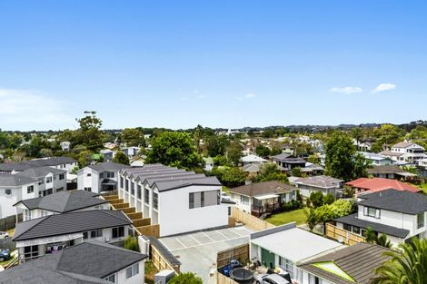Photo of property in 2/40 Bahari Drive, Ranui, Auckland, 0612