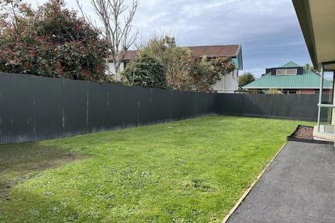 Photo of property in 14a Larch Place, Casebrook, Christchurch, 8051