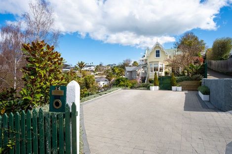 Photo of property in 14 Cameron Road, Bluff Hill, Napier, 4110