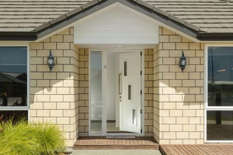 Photo of property in 1 Livingstone Drive, Papamoa Beach, Papamoa, 3118