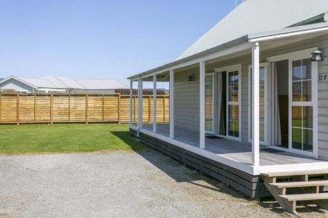 Photo of property in 32/30 Sorrento Drive, Rangatira Park, Taupo, 3330