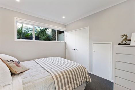 Photo of property in 1/87-89 Hinemoa Street, Birkenhead, Auckland, 0626