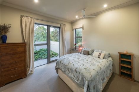 Photo of property in 5 Hollyhock Lane, Wanaka, 9305