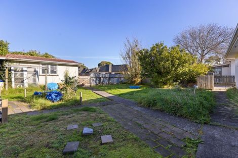 Photo of property in 210 Vogel Street, Roslyn, Palmerston North, 4414