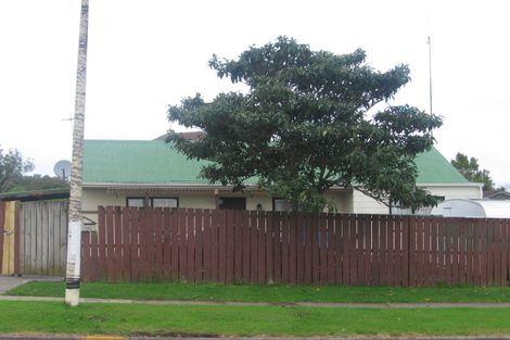 Photo of property in 2/125 Settlement Road, Papakura, 2110