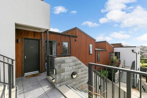 Photo of property in 2u7 Hindmarsh Street, Johnsonville, Wellington, 6037