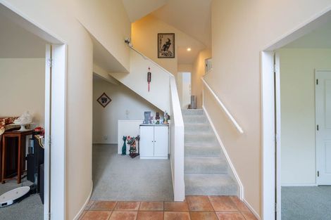 Photo of property in 16 Waverton Terrace, Churton Park, Wellington, 6037