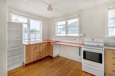 Photo of property in 61 Hillary Crescent, Maraenui, Napier, 4110