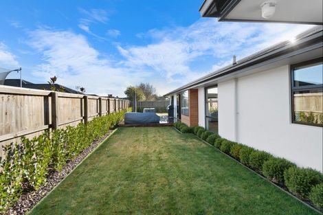 Photo of property in 6 Maleny Lane, Rolleston, 7615