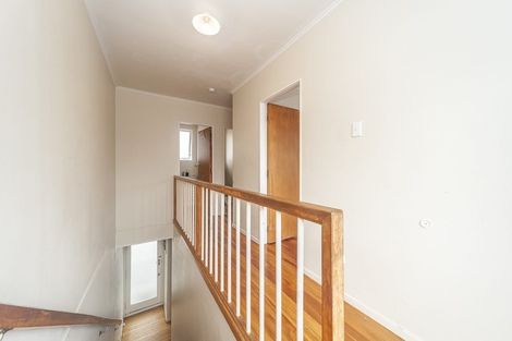 Photo of property in 55u7 Apu Crescent, Lyall Bay, Wellington, 6022