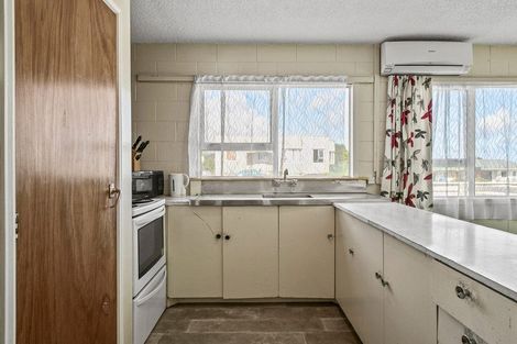 Photo of property in 1/2 Herekawe Drive, Spotswood, New Plymouth, 4310