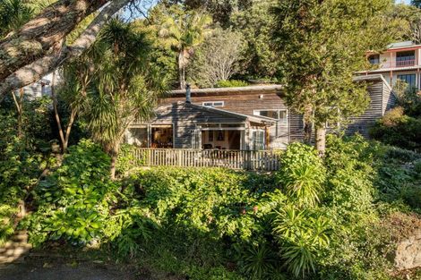 Photo of property in 122a Oratia Place, Onemana, Whangamata, 3691