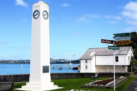 Photo of property in 12a /1 Church Street, Devonport, Auckland, 0624