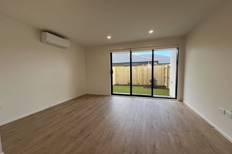 Photo of property in 11/39 Pakuranga Road, Pakuranga, 2010